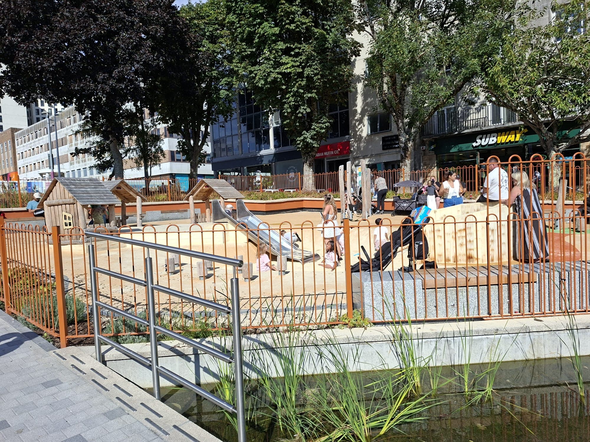 Mayflower Park Area Photo 8